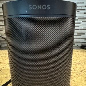 Sonos one generation 2 speaker